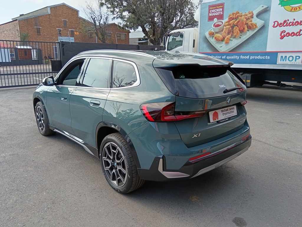 2023 BMW X1 sDRIVE 18d thumbnail 6