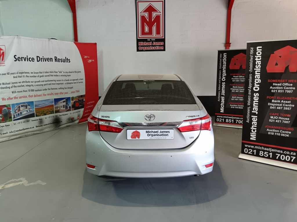 2014 Toyota Corolla 1.6 thumbnail 4