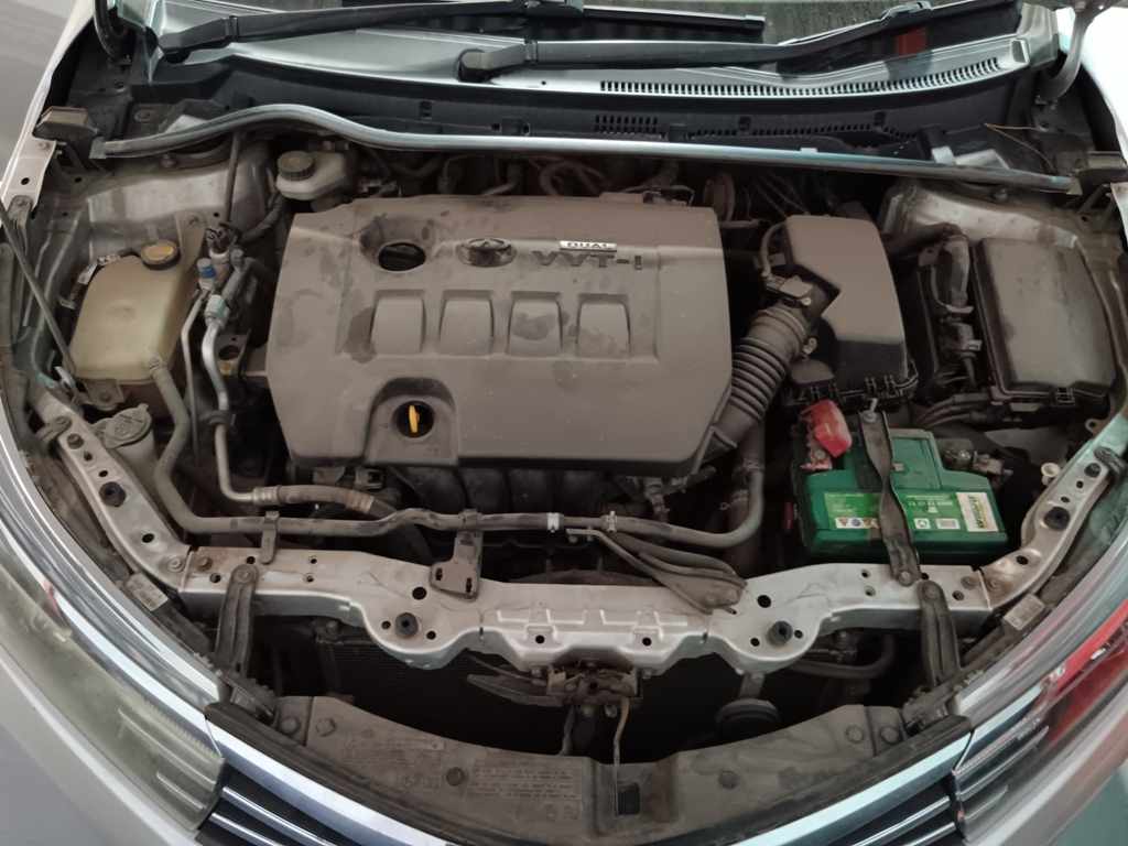 2014 Toyota Corolla 1.6 thumbnail 9