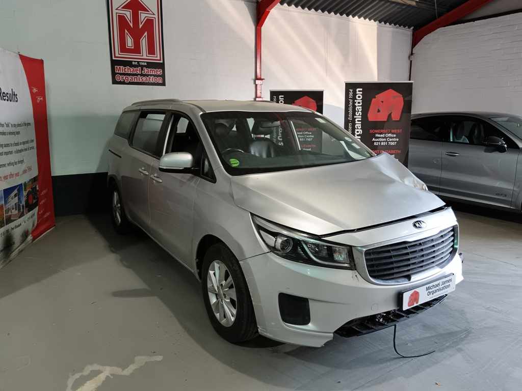 2015 Kia Sedona 2.2D A/T thumbnail 3