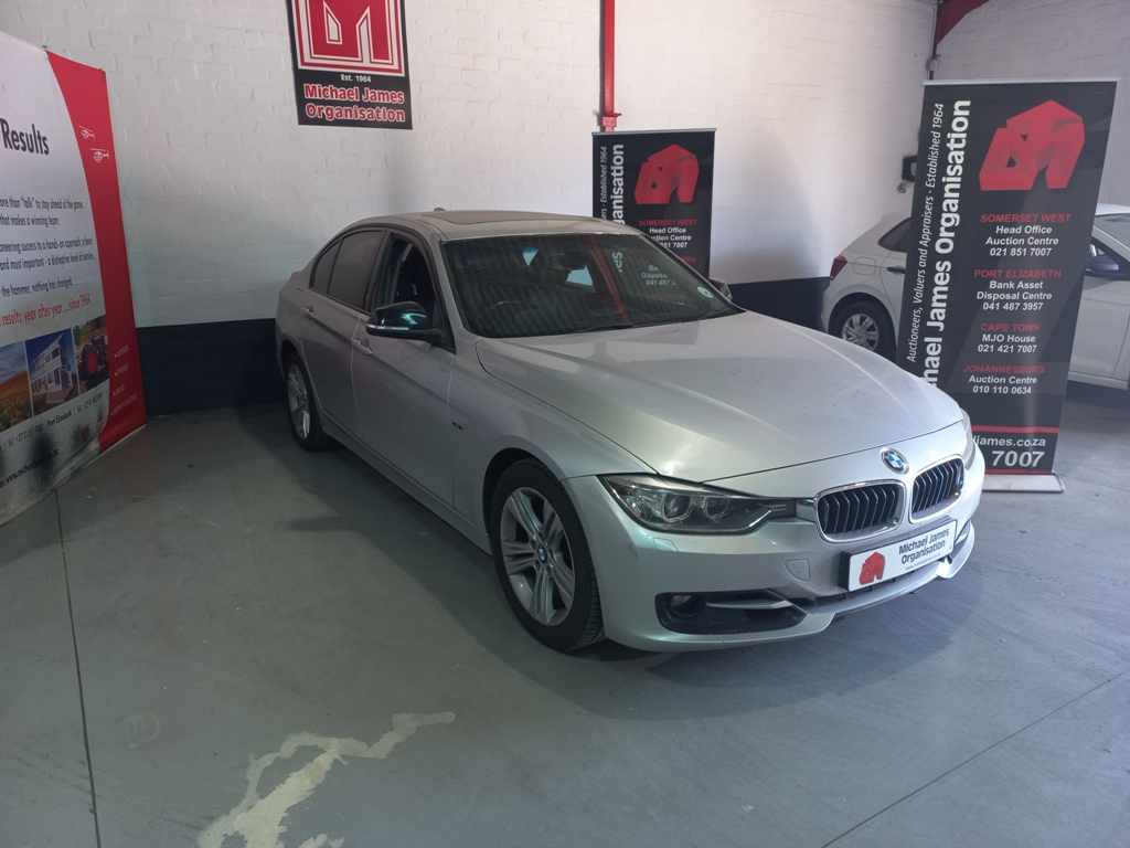 2015 BMW 320i A/T thumbnail 3
