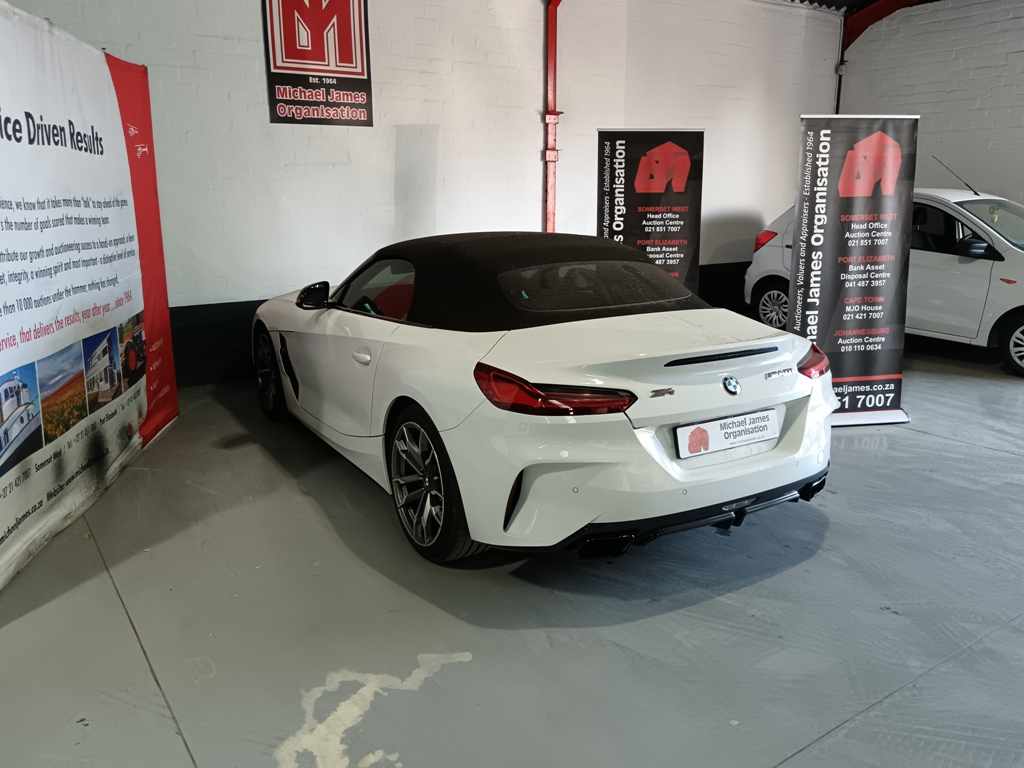 2021 BMW Z4 M40i thumbnail 6
