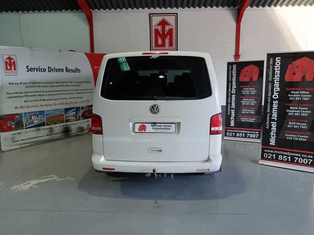 2011 VW T5 KOMBI 2.0 TDi thumbnail 4