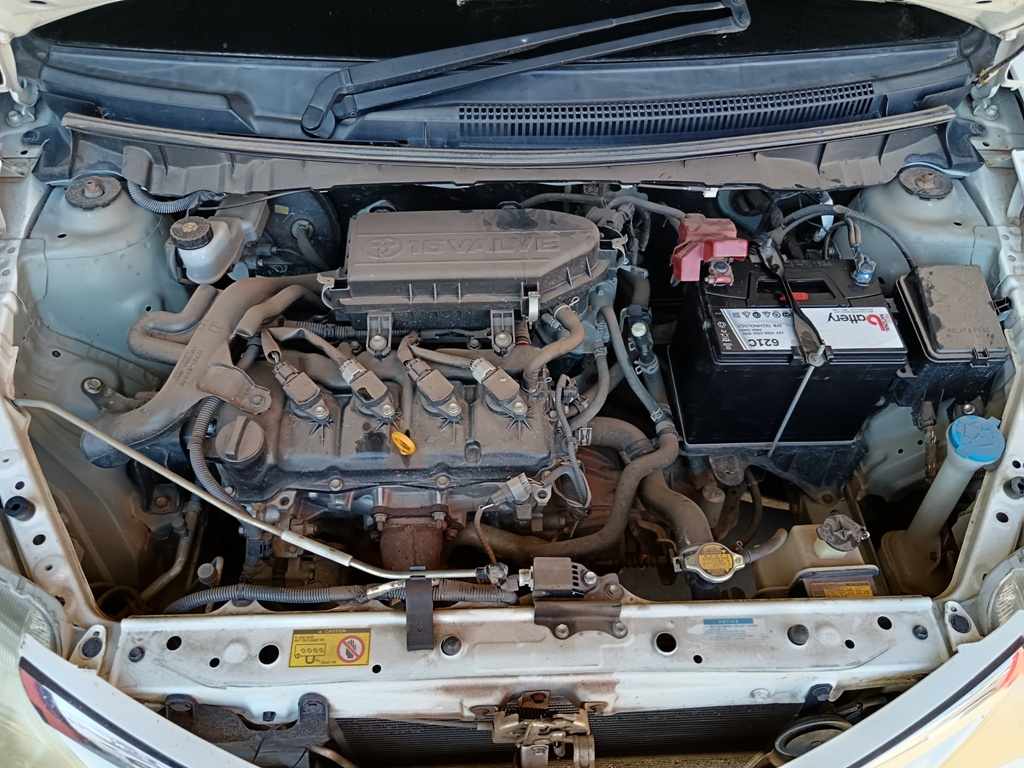 2014 Toyota Etios 1.5 thumbnail 9