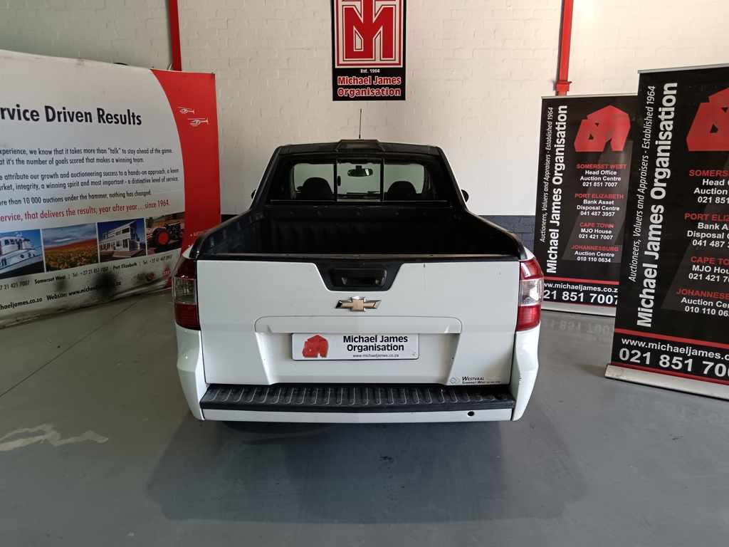 2015 Chevrolet Utility 1.4 S/C P/U thumbnail 4