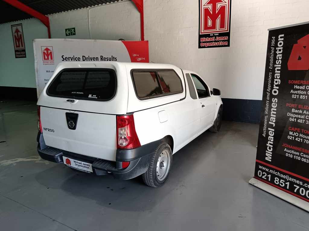 2021 Nissan NP200 1.6 P/U S/C thumbnail 5