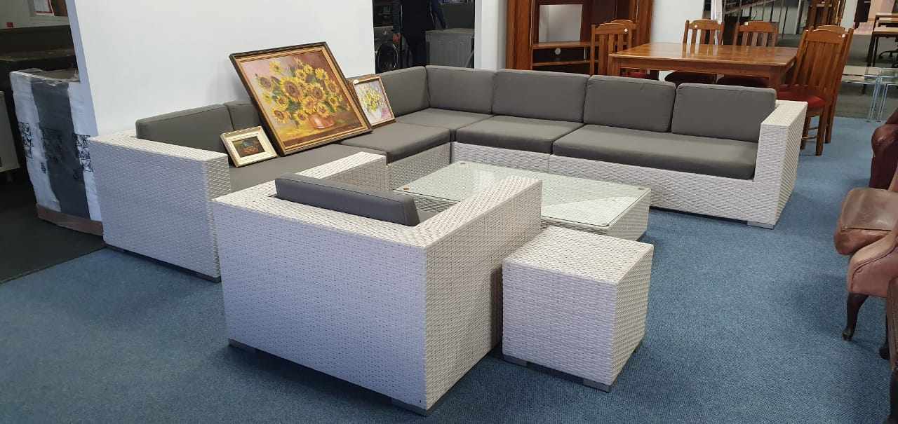 Beautiful Household Furniture thumbnail 2