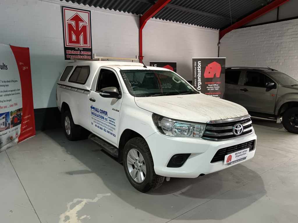 2017 TOYOTA HILUX 2.4 GD-6 P/U S/C thumbnail 3