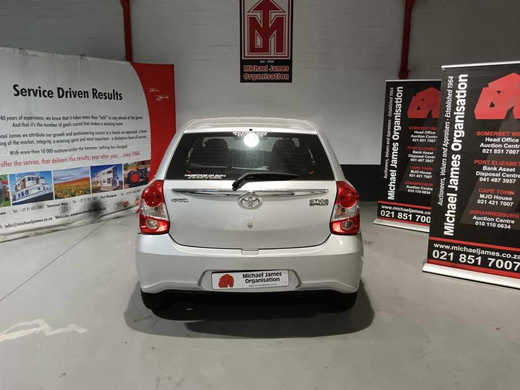 2018 TOYOTA ETIOS 1.5 thumbnail 4