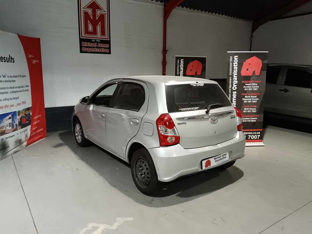 2018 TOYOTA ETIOS 1.5 thumbnail 6