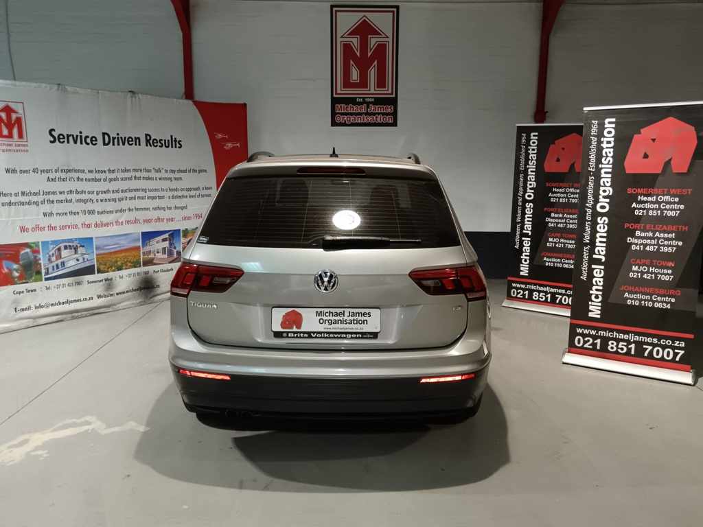 2018 VOLKSWAGEN TIGUAN 1.4 TSI thumbnail 4