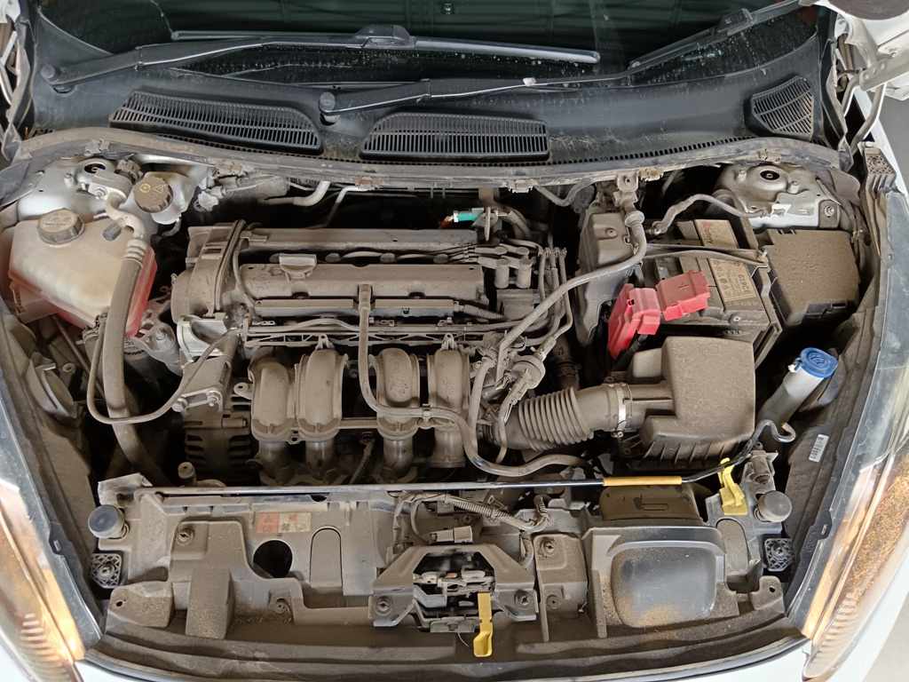 2015 FORD FIESTA 1.4 thumbnail 9