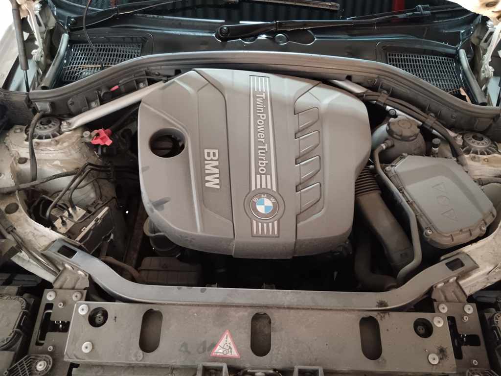 2013 BMW X3 xDRIVE 20d A/T thumbnail 9
