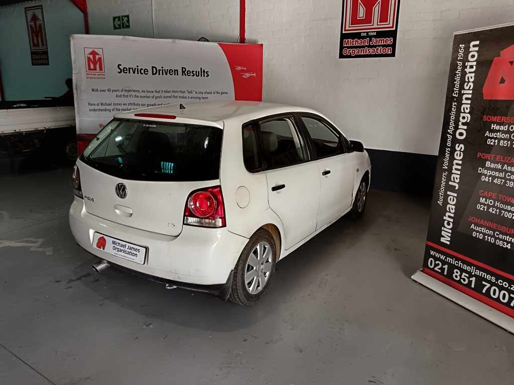 2010 VW POLO VIVO 1.4 thumbnail 5