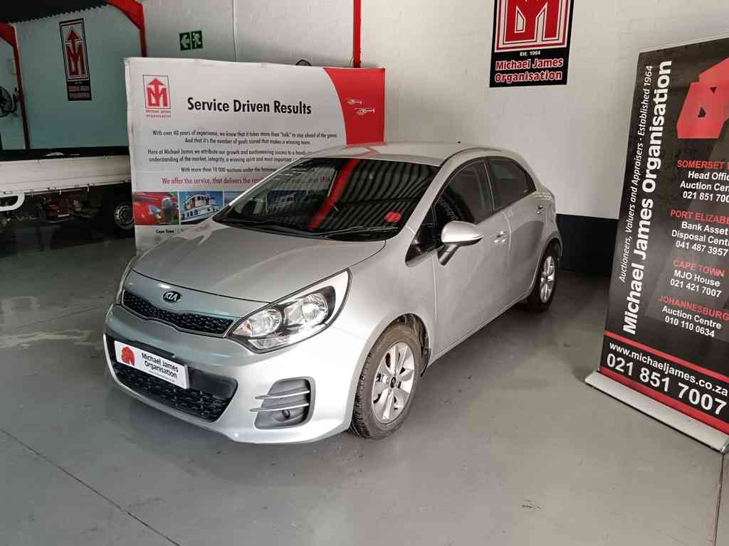 2015 KIA RIO 1.4 A/T