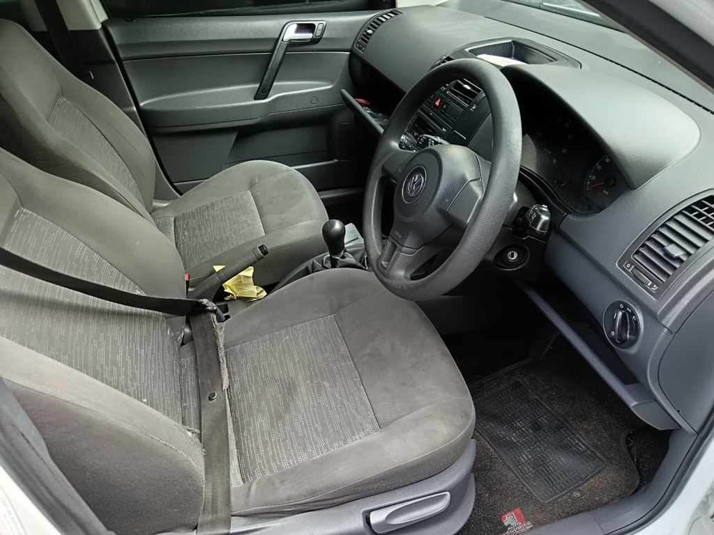2017 VW POLO VIVO 1.6 (NON RUNNER) thumbnail 6