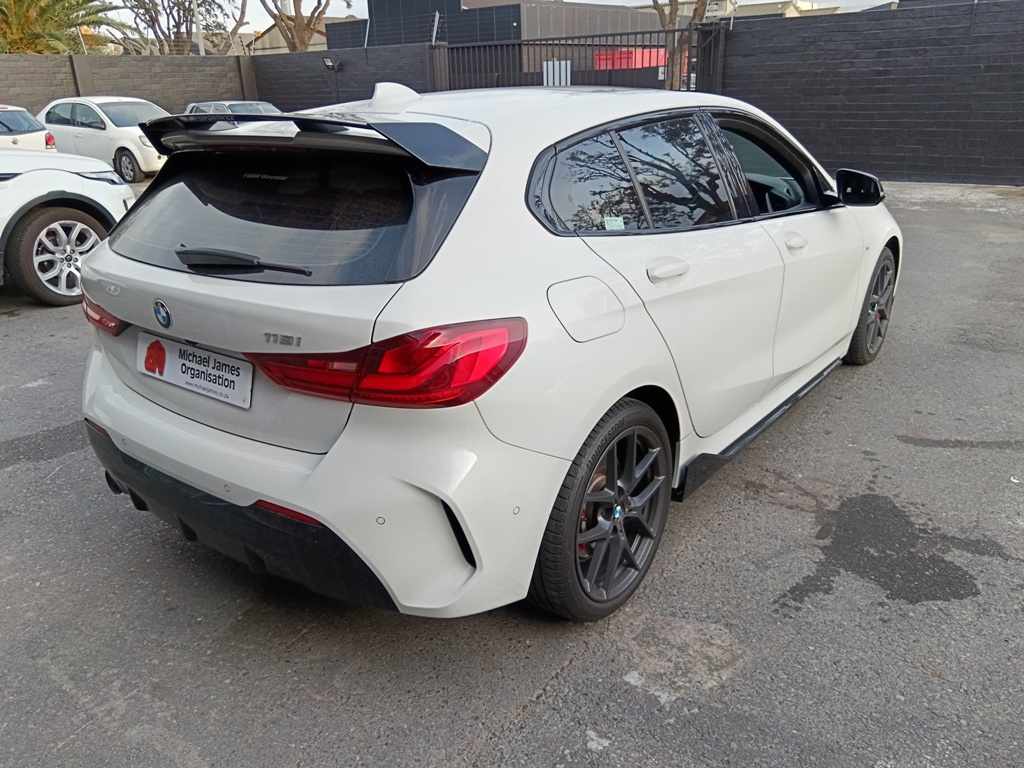 2022 BMW 118i MZANSI EDITION A/T thumbnail 5