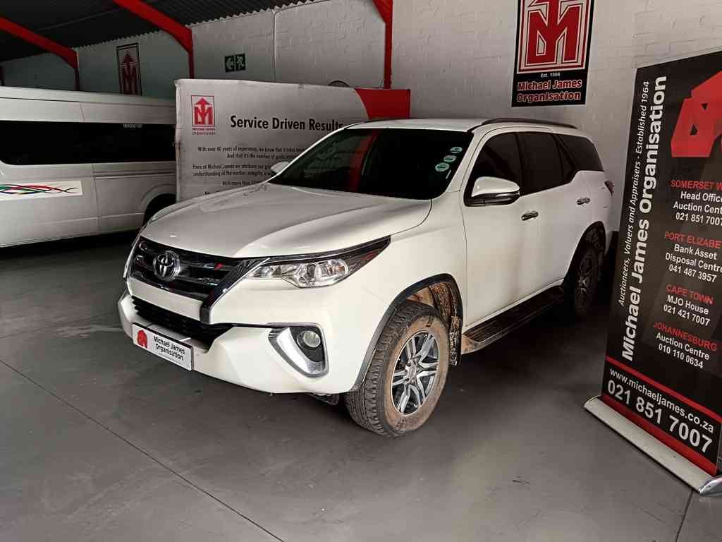 2018 TOYOTA FORTUNER 2.4GD-6 A/T