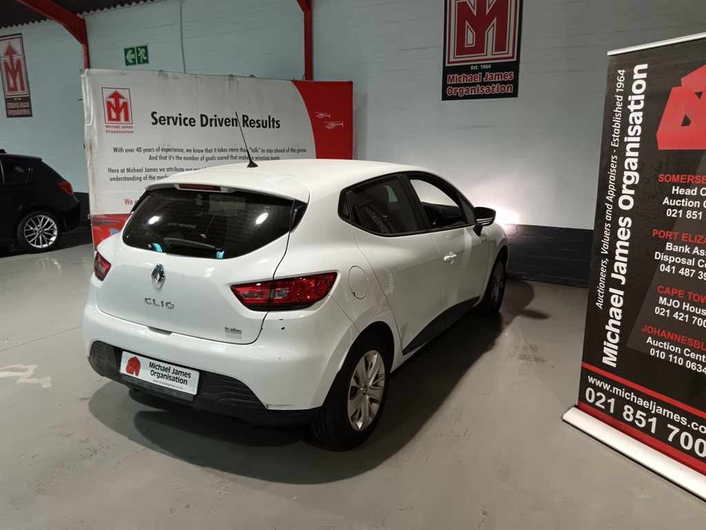 2016 RENAULT CLIO IV 900T thumbnail 5