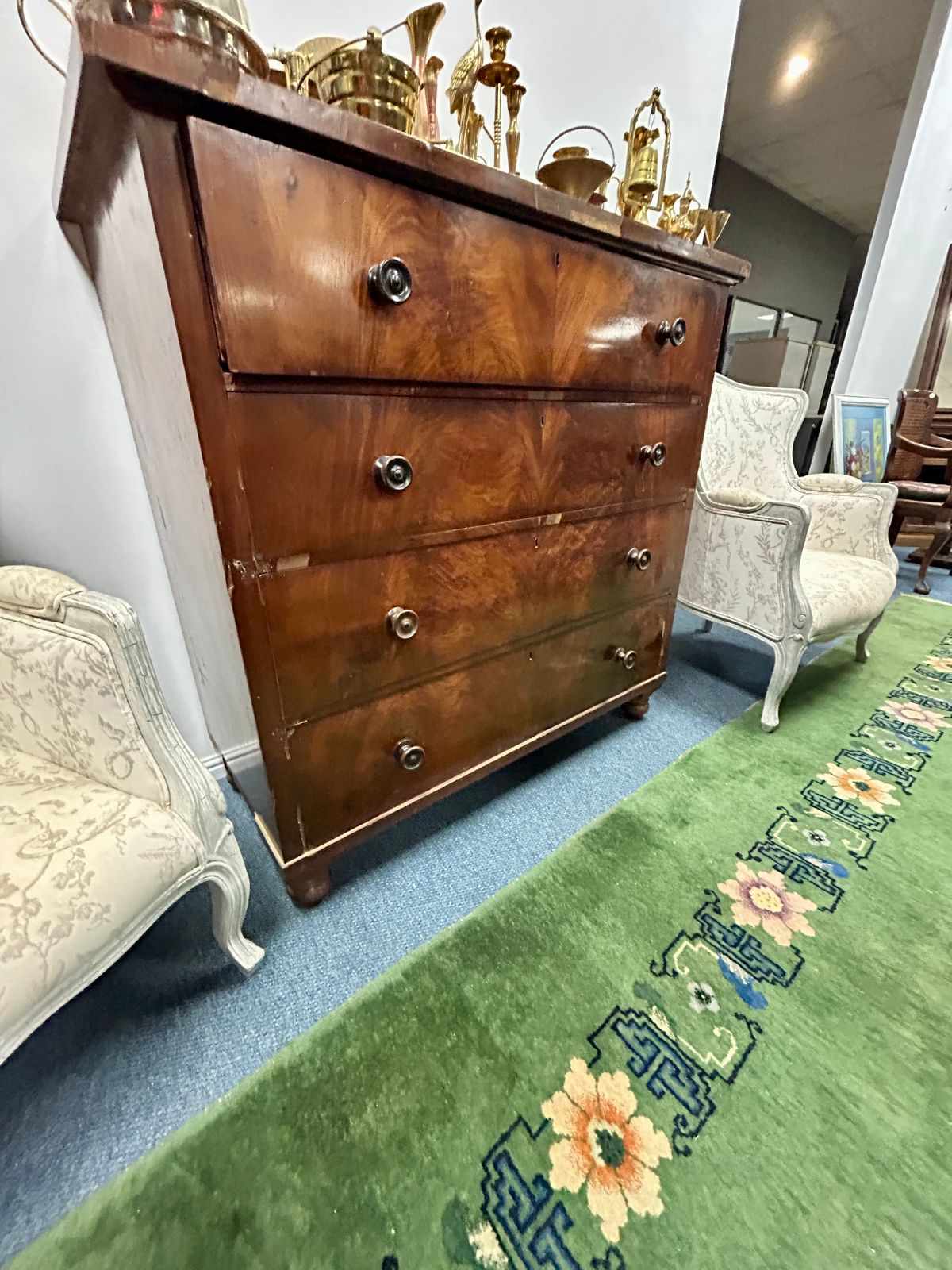 Beautiful Household Furnishings thumbnail 8