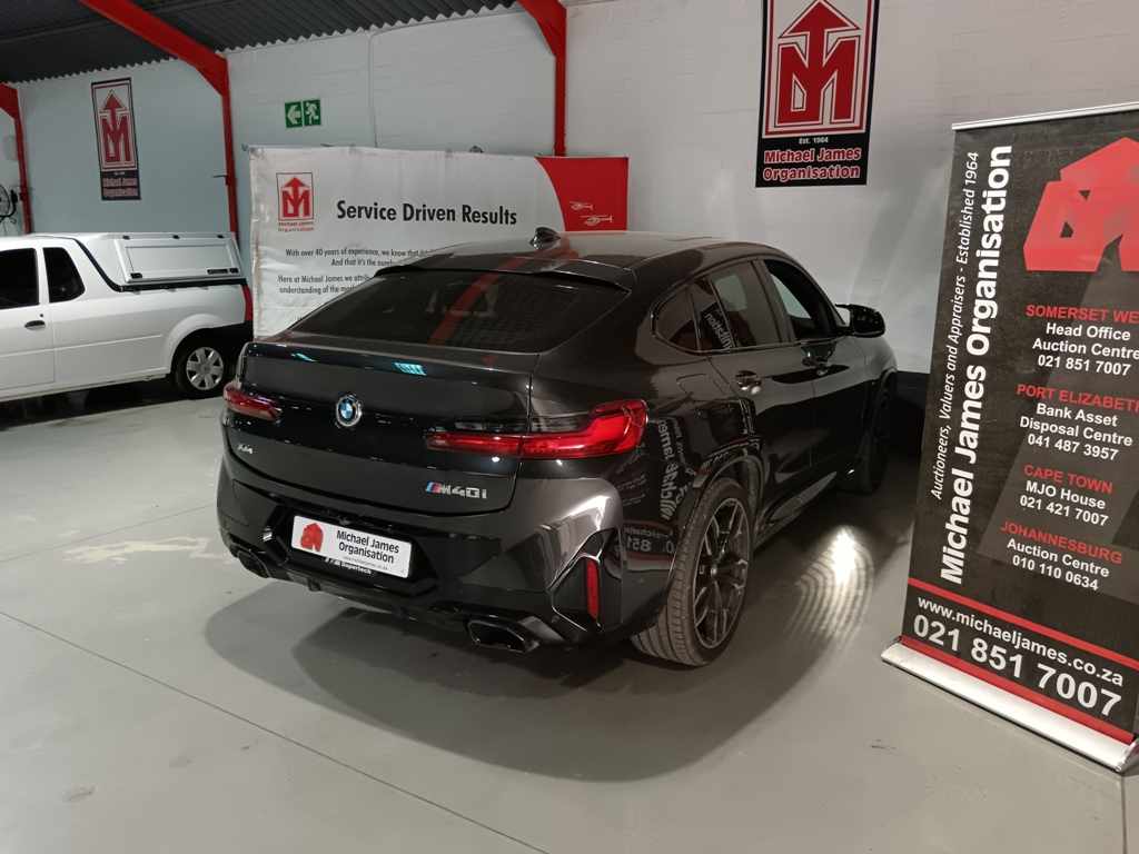 2022 BMW X4 M40i A/T thumbnail 5