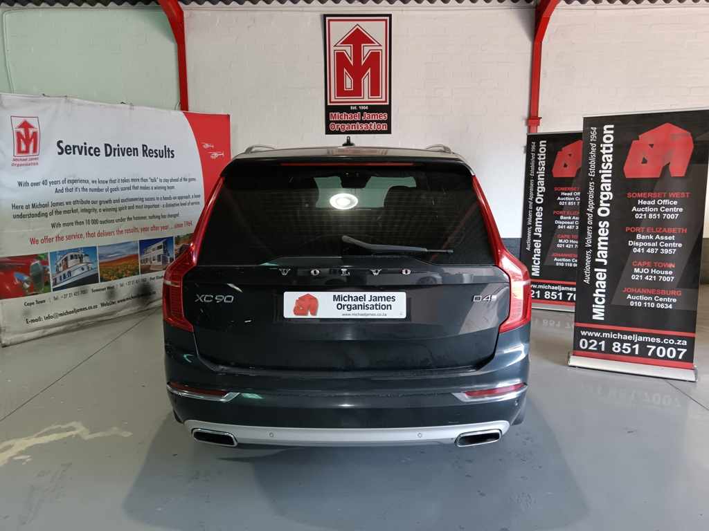 2016 VOLVO XC90 D4 thumbnail 4