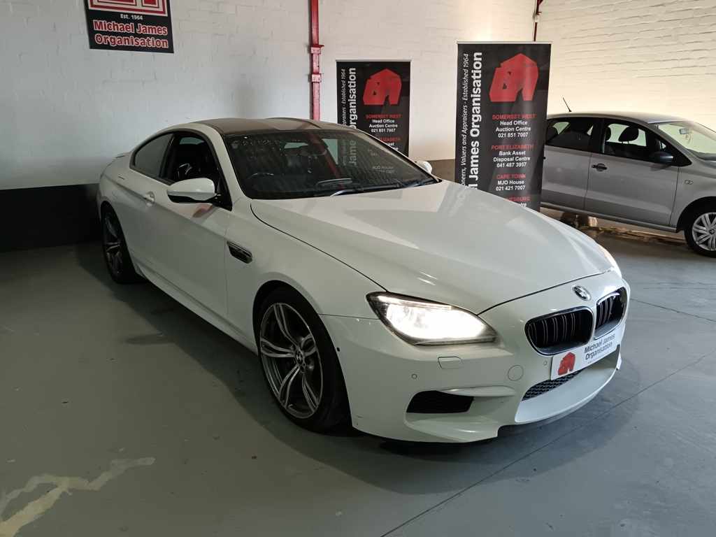 2013 BMW M6 COUPE thumbnail 3
