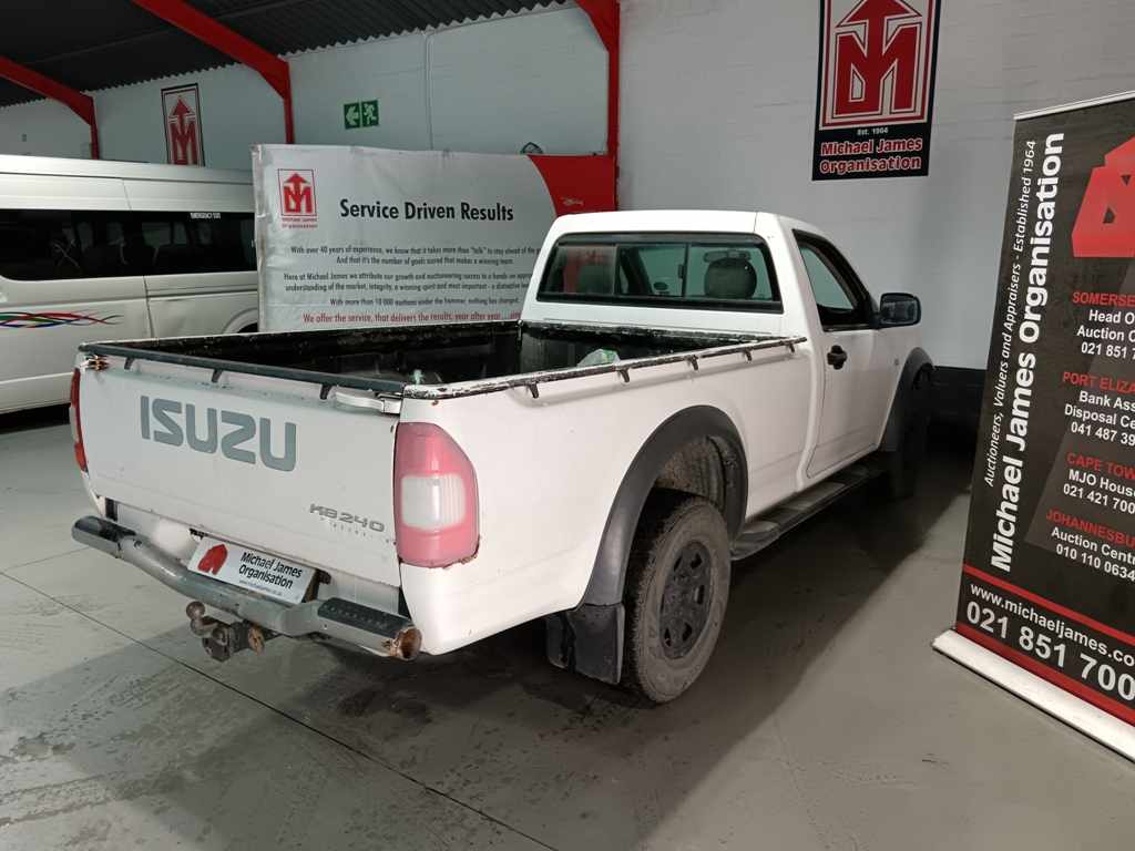 2012 ISUZU KB240i P/U S/C thumbnail 5