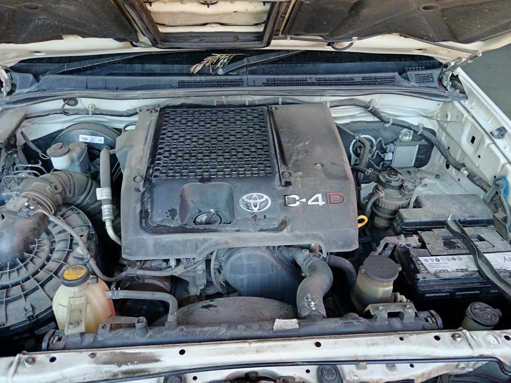 2011 TOYOTA HILUX 3.0D-4D A/T P/U D/C thumbnail 9