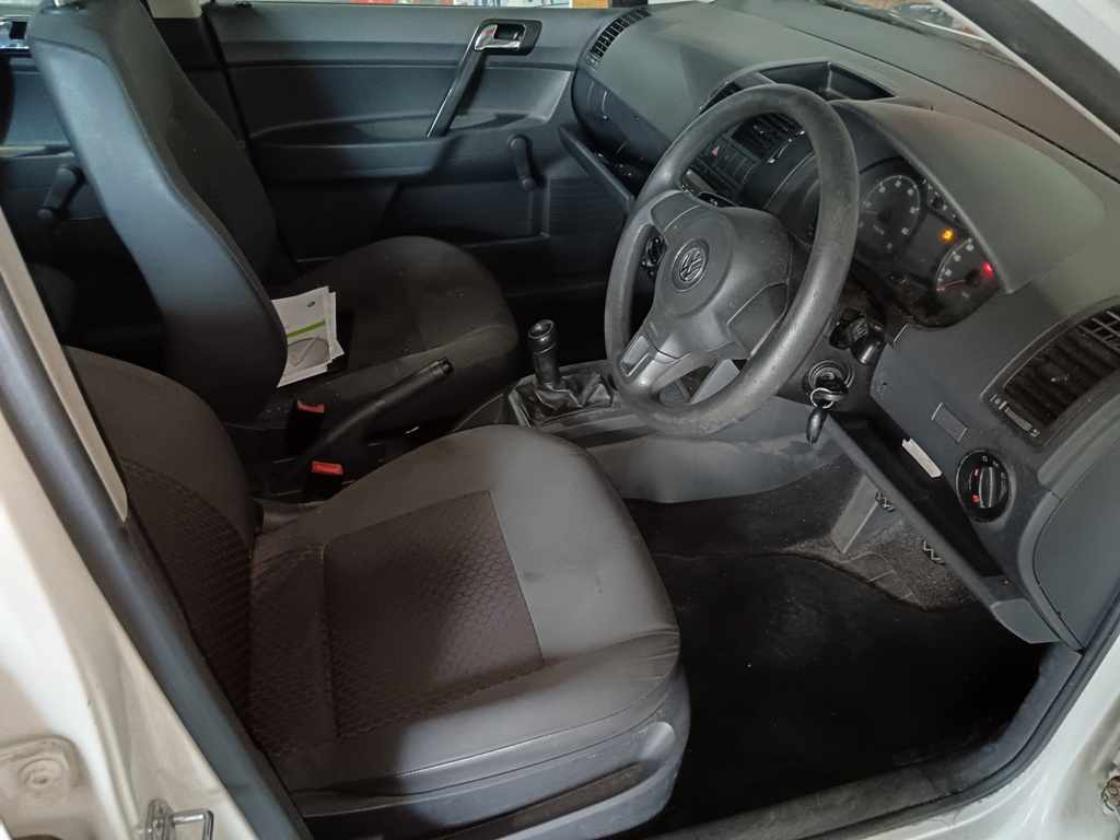 2012 VW POLO VIVO 1.4 thumbnail 7