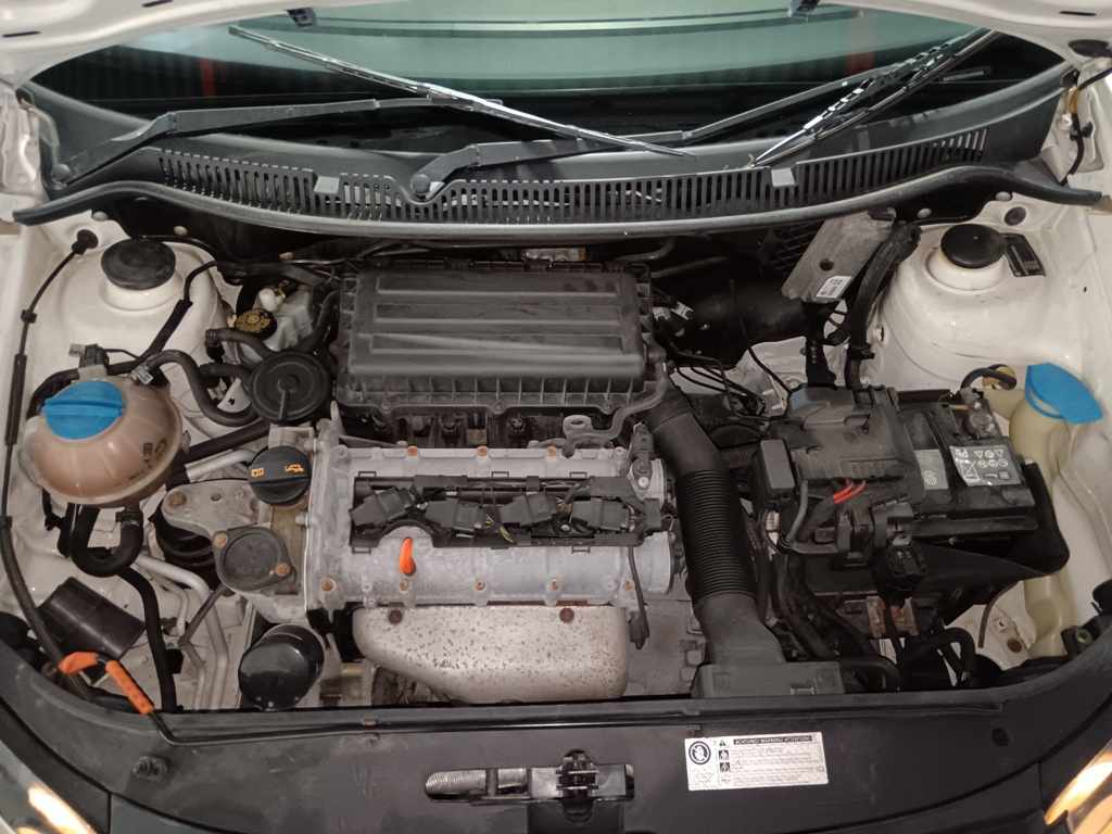2012 VW POLO VIVO 1.4 thumbnail 9