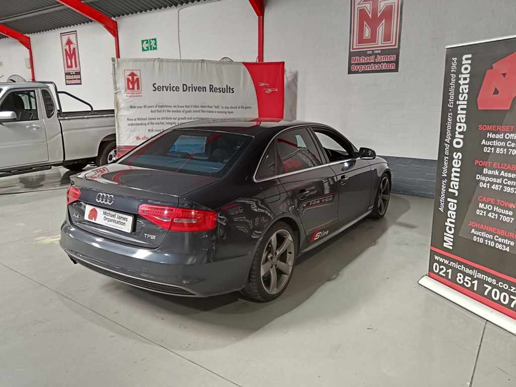 2014 AUDI A4 1.8T S thumbnail 5