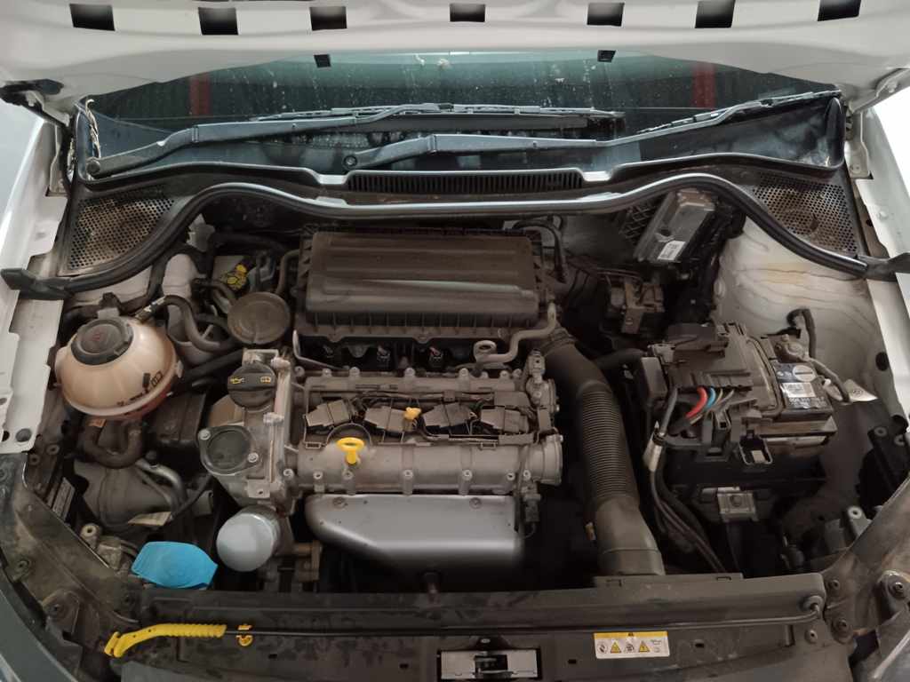 2021 VW POLO VIVO 1.4 thumbnail 9