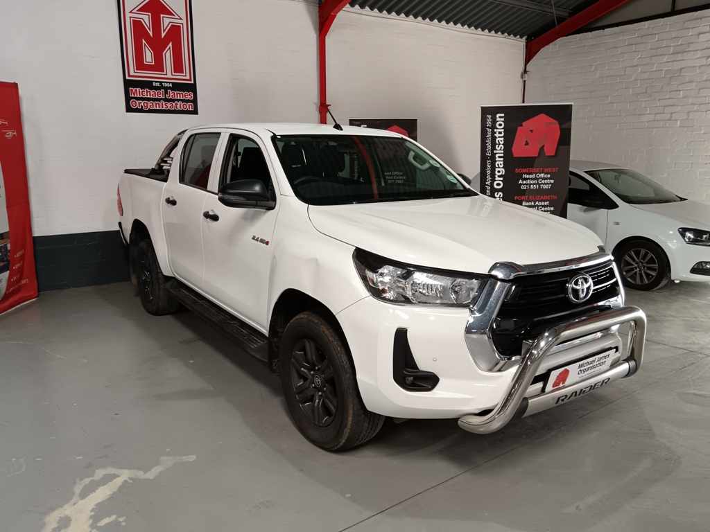 2021 TOYOTA HILUX 2.4 GD-6 RB A/T P/U D/C thumbnail 3