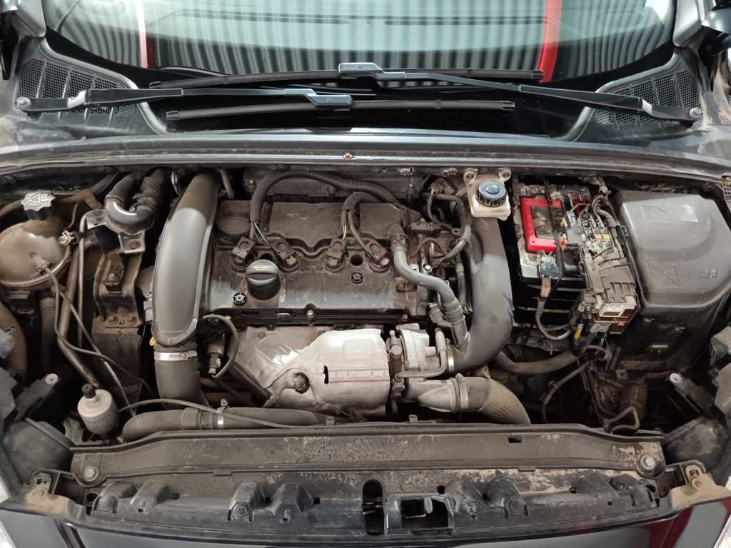 2011 PEUGEOT 308 1.6 GTi thumbnail 9