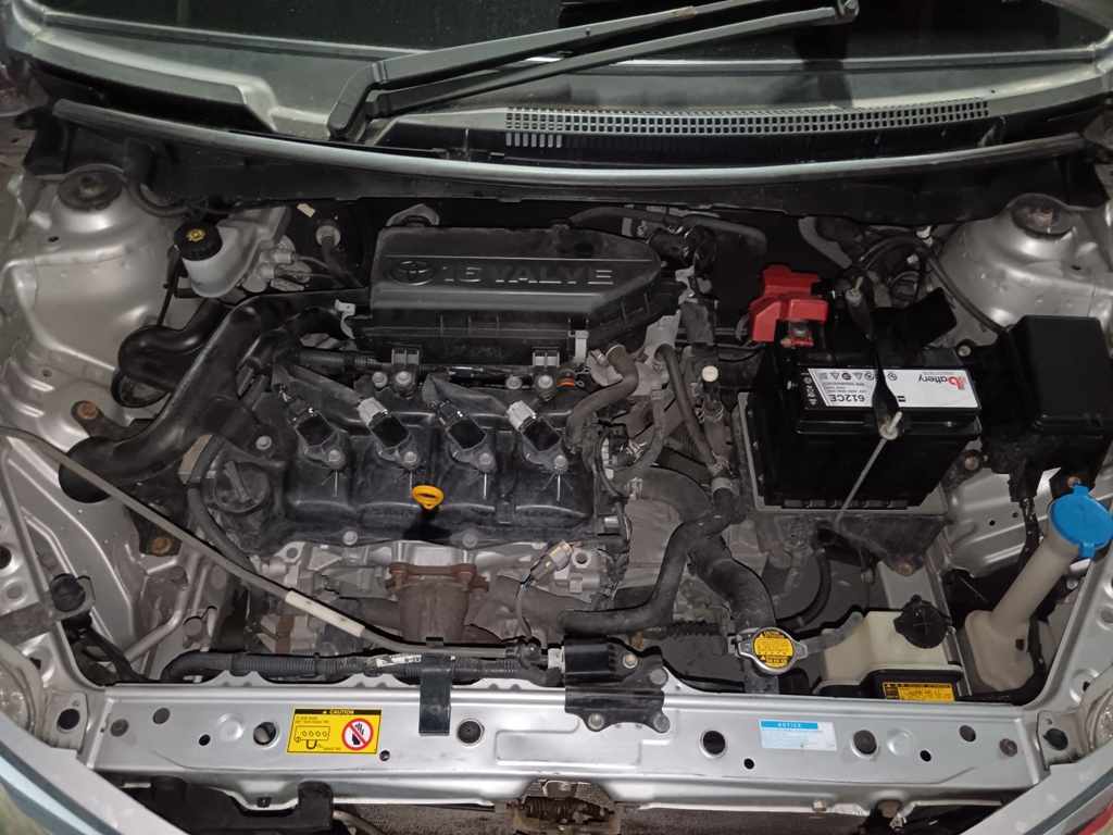 2015 TOYOTA ETIOS 1.5 thumbnail 9