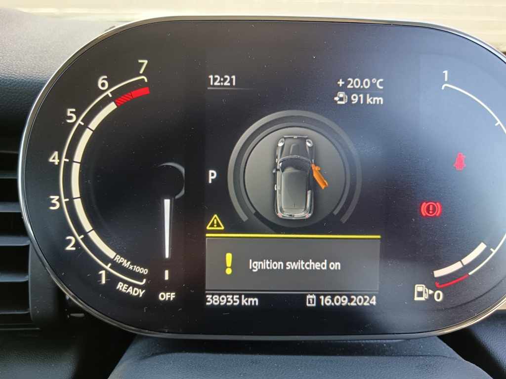 2021 MINI COOPER HATCH A/T thumbnail 8