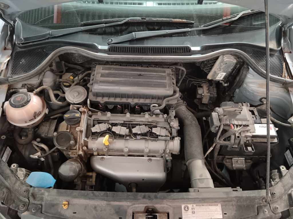 2019 VW POLO VIVO 1.4 thumbnail 9