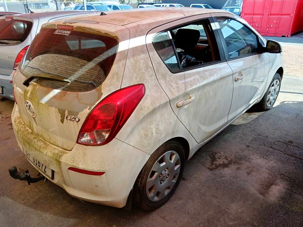 2014 HYUNDAI i20 1.4 (NON RUNNER) thumbnail 4