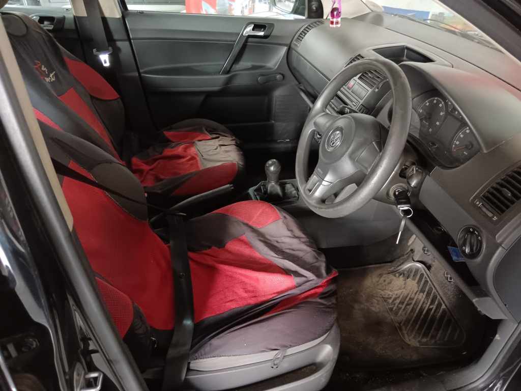 2017 VW POLO VIVO 1.4 thumbnail 7