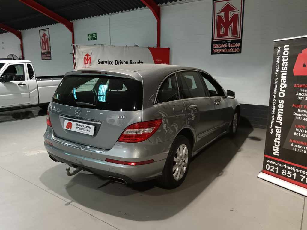 2012 MERCEDES-BENZ R 300 CDI A/T thumbnail 5