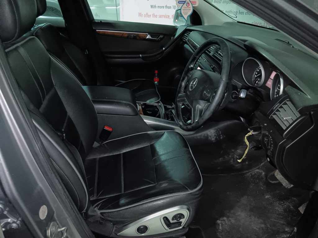 2012 MERCEDES-BENZ R 300 CDI A/T thumbnail 7