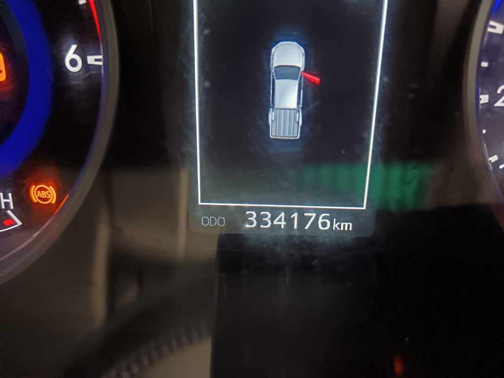 2017 TOYOTA HILUX 2.8 GD 6 RB A/T P/U D/C thumbnail 8
