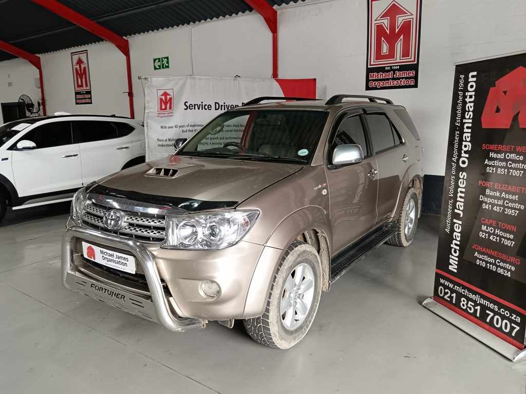 2011 TOYOTA FORTUNER 3.0D-4D 4X4 thumbnail 2