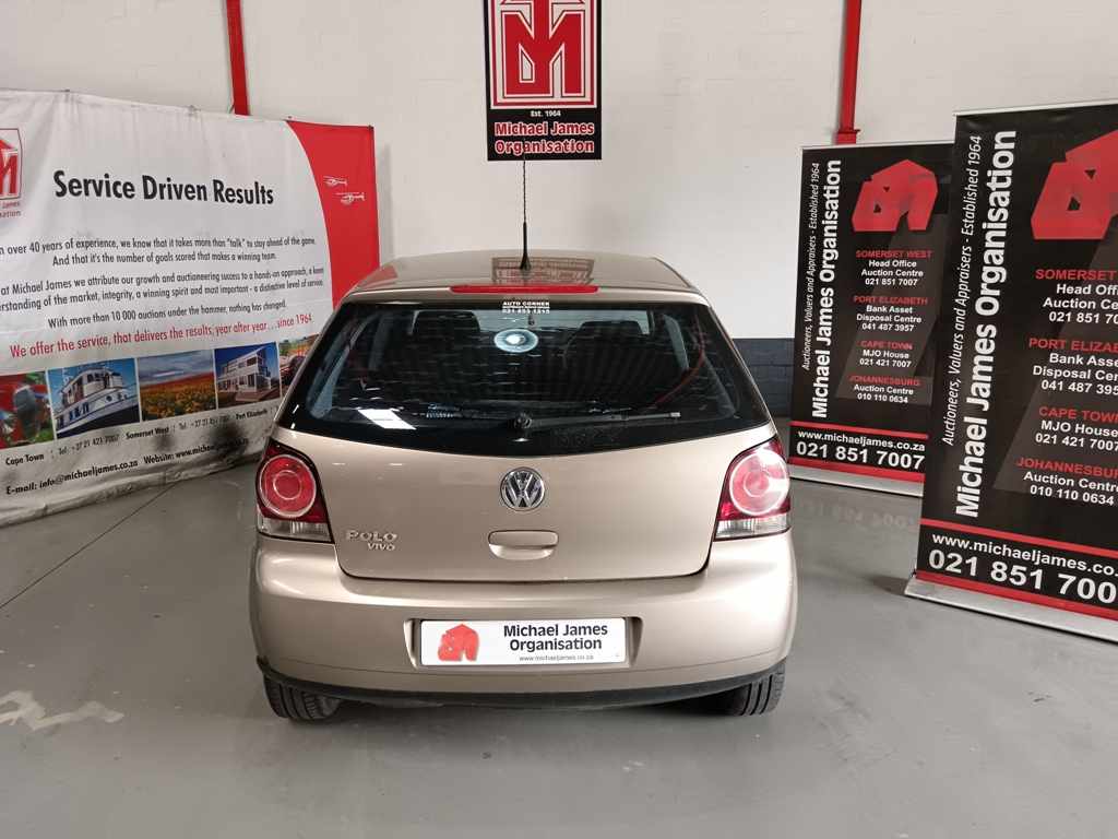 2014 VW POLO VIVO 1.4 thumbnail 4