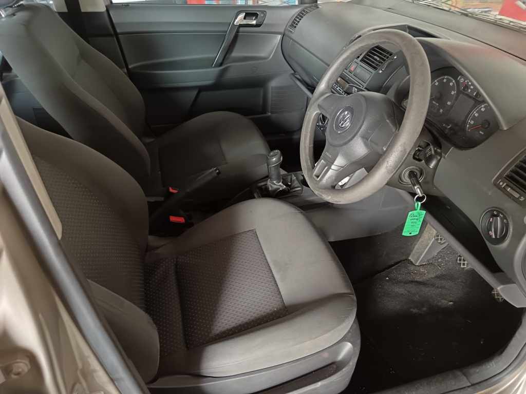 2014 VW POLO VIVO 1.4 thumbnail 7