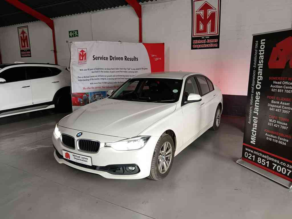 2018 BMW 318i A/T