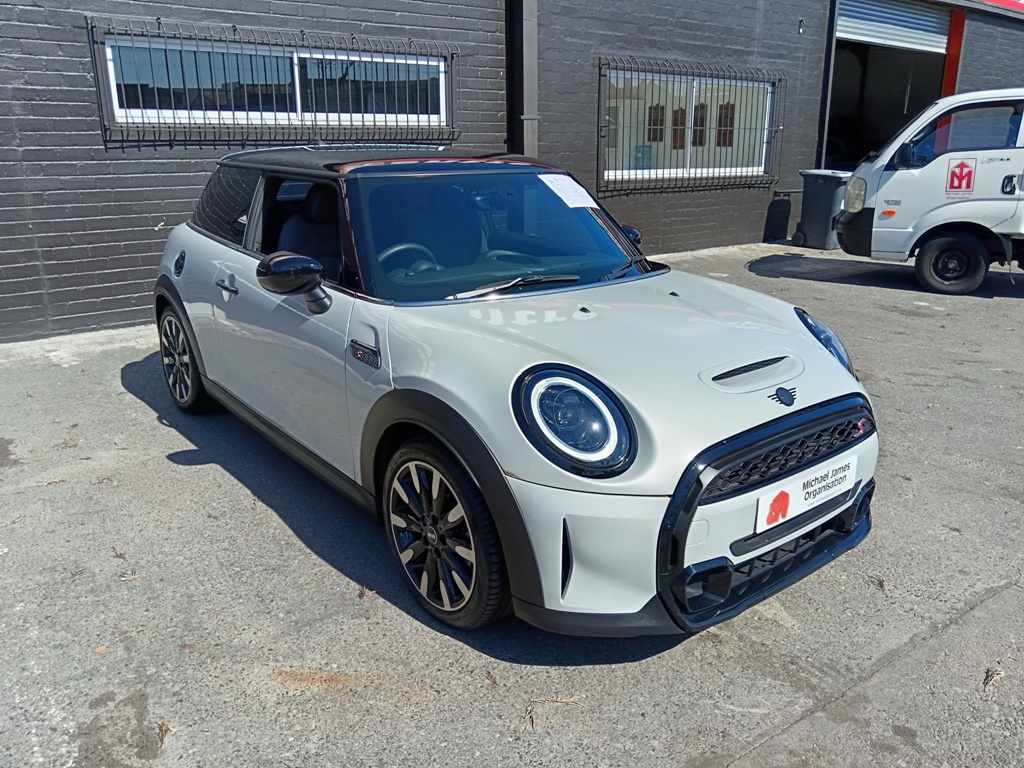 2022 MINI COOPER S A/T thumbnail 3