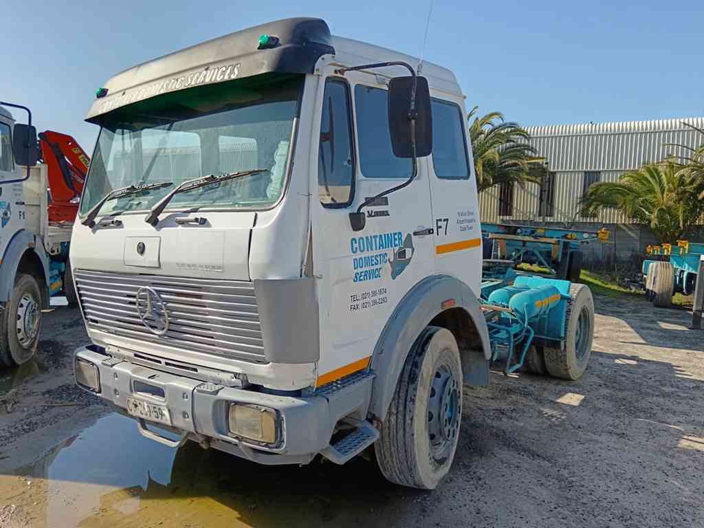1991 MERCEDES BENZ 1928