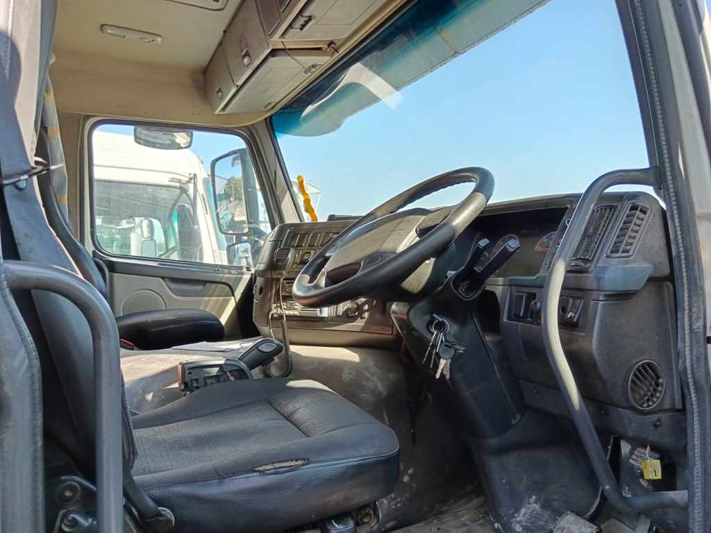 2008 VOLVO 400 FM 13 A/T thumbnail 5